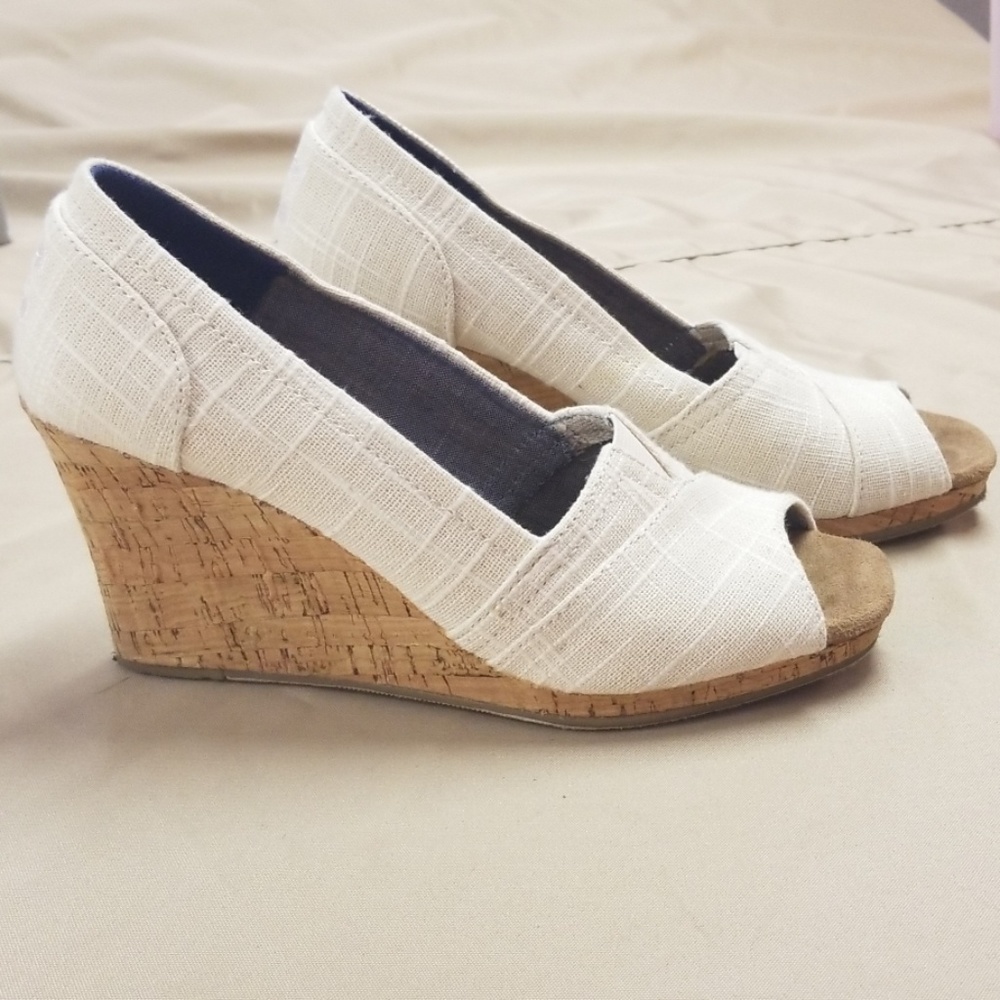 Tom's Wedges